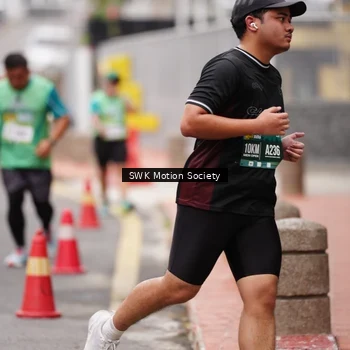 Runner Photo 8471420