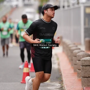 Runner Photo 8471421