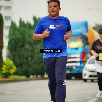 Runner Photo 8471429