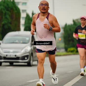 Runner Photo 8471458