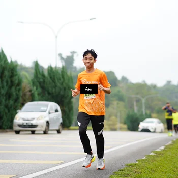 Runner Photo 8471467