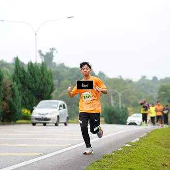 Runner Photo 8471473