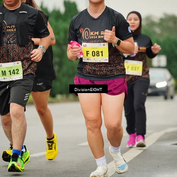 Runner Photo 8471474