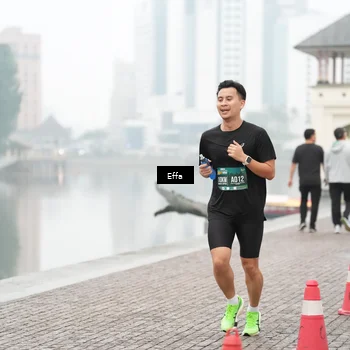 Runner Photo 8471504