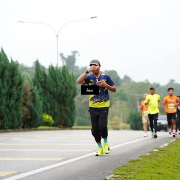Runner Photo 8471514