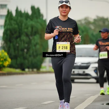 Runner Photo 8471530