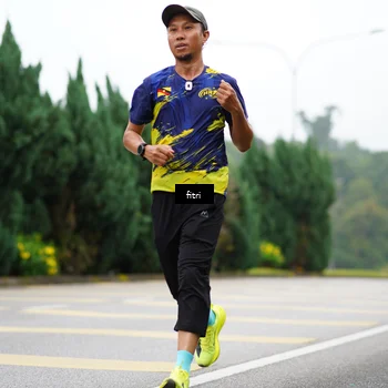 Runner Photo 8471533