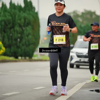 Runner Photo 8471534