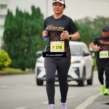 Runner Photo 8471536