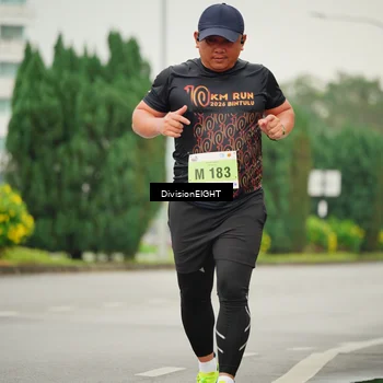 Runner Photo 8471563