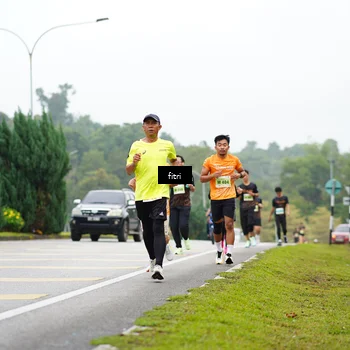 Runner Photo 8471576