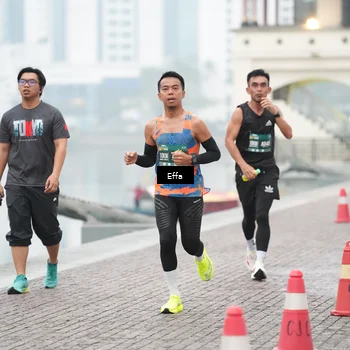 Runner Photo 8471592