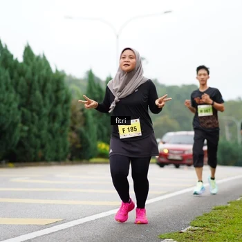 Runner Photo 8471625
