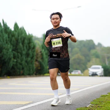 Runner Photo 8471661