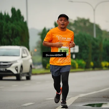 Runner Photo 8471671