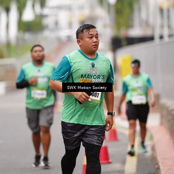 Runner Photo 8471673