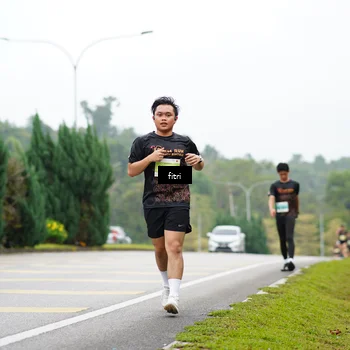 Runner Photo 8471674