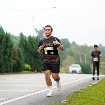 Runner Photo 8471694