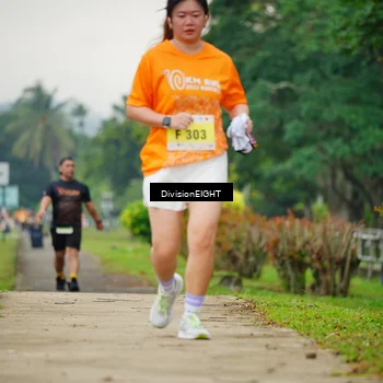 Runner Photo 8471697
