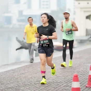 Runner Photo 8471707