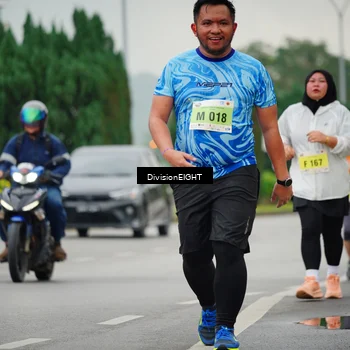 Runner Photo 8471737