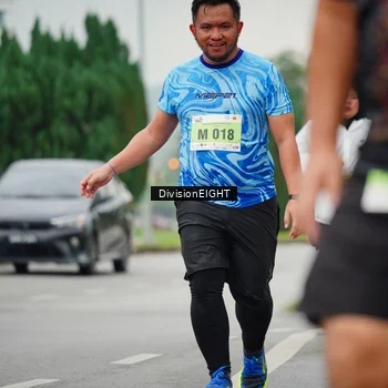 Runner Photo 8471750
