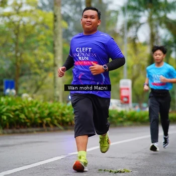 Runner Photo 8471776
