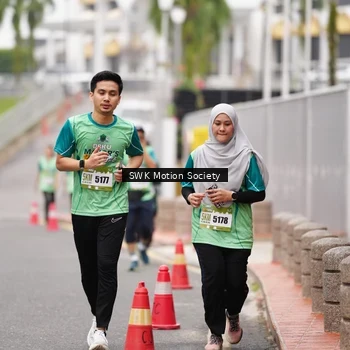 Runner Photo 8471777