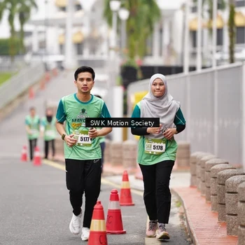 Runner Photo 8471780