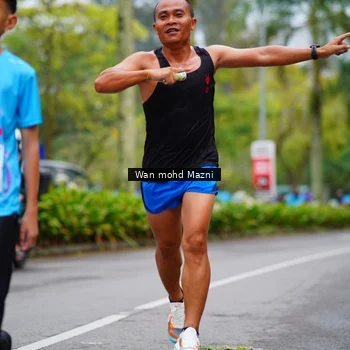 Runner Photo 8471789