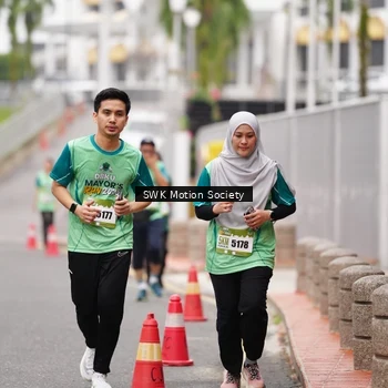 Runner Photo 8471791