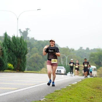 Runner Photo 8471799