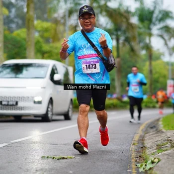 Runner Photo 8471826
