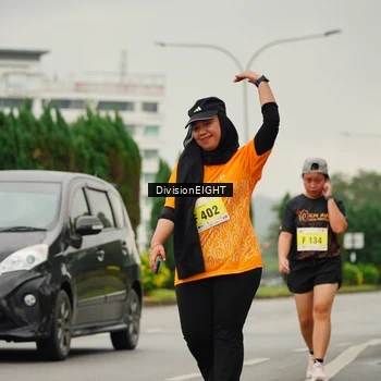 Runner Photo 8471827