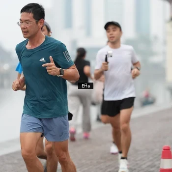 Runner Photo 8471829