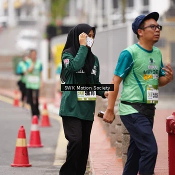 Runner Photo 8471830