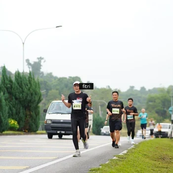 Runner Photo 8471832