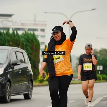 Runner Photo 8471833