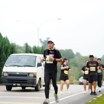 Runner Photo 8471840