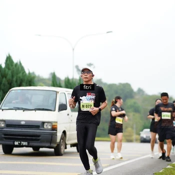 Runner Photo 8471849