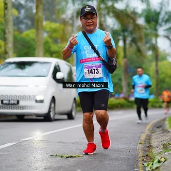 Runner Photo 8471853