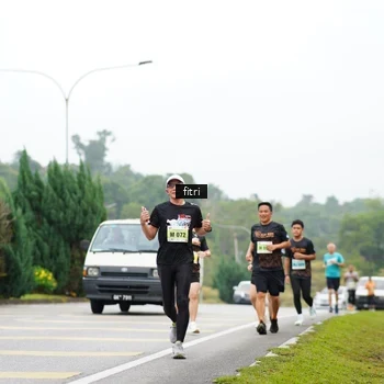 Runner Photo 8471860