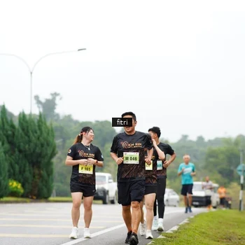 Runner Photo 8471871