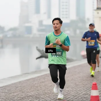 Runner Photo 8471886
