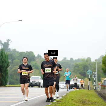 Runner Photo 8471890