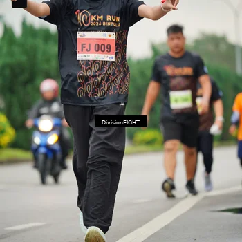 Runner Photo 8471896