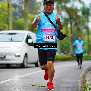 Runner Photo 8471898