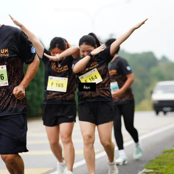 Runner Photo 8471909