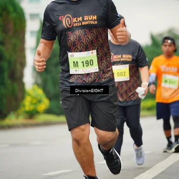 Runner Photo 8471911