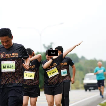 Runner Photo 8471914